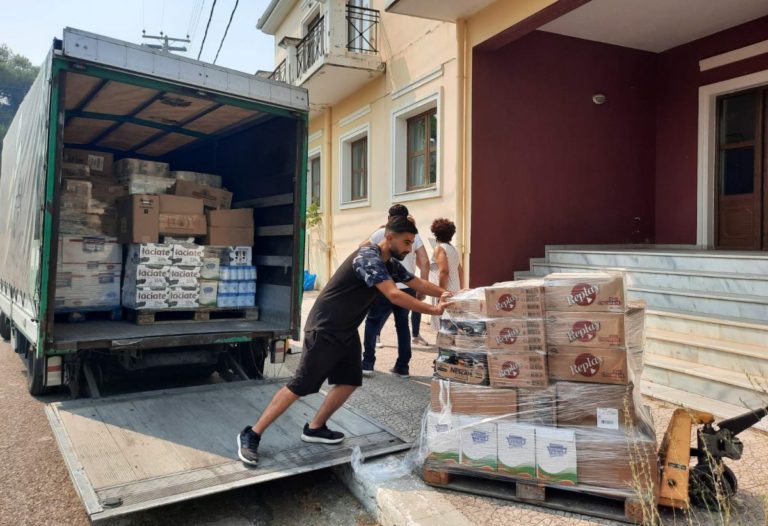 Bοήθεια στους πυρόπληκτους από τη Δυτική Ελλάδα