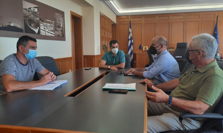Συνάντηση Γιαννόπουλου με τον Γενικό Διευθυντή Αγροτικής Οικονομίας της ΠΔΕ για τις αποζημιώσεις φυτικού – ζωικού κεφαλαίου