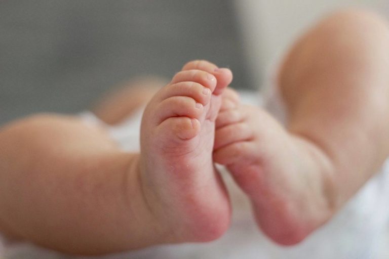 31 χρόνων ασθενής με κορονοϊό γέννησε ένα υγιέστατο αγοράκι στο Νοσοκομείο Χανίων