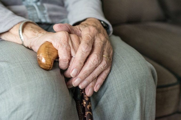 Κατερίνη: 75χρονη, στραγγάλισε την 73χρονη αδελφή της