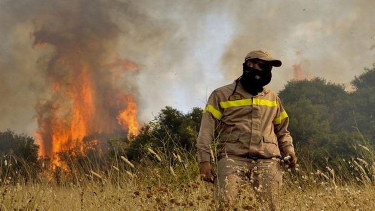 Εκκένωση της Βαρυμπόμπης – Μήνυμα από το 112: Κατευθυνθείτε προς Θρακομακεδόνες, Αχαρνές