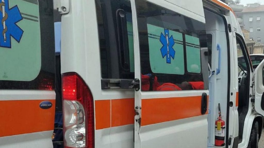 Ιταλία: Σοβαρά το παιδί που μαχαίρωσε στο λαιμό επιβάτης λεωφορείου
