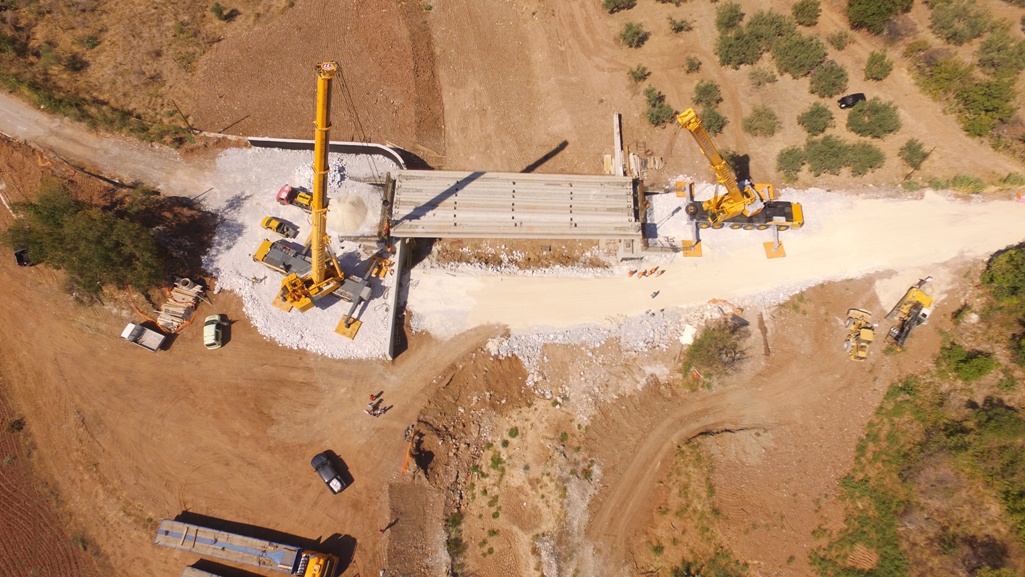 Ολοκληρώνεται η νέα  γέφυρα στο Χολόρεμα Αλμυρού που κατασκευάζει η Περιφέρεια Θεσσαλίας