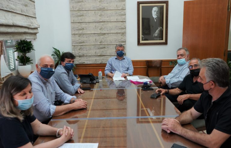 Είκοσι έξι νέα επενδυτικά σχέδια 24,4 εκ. ευρώ υπέγραψε ο Περιφερειάρχης Κρήτης