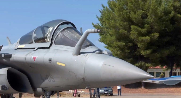 Αεροπορικές επιδείξεις στην Τανάγρα με τα γαλλικά Rafale (video)