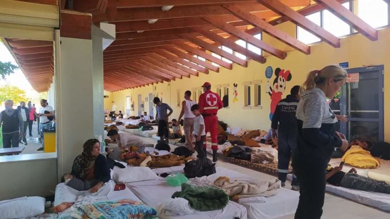 Το Π.Τ. Χανίων του Ελληνικού Ερυθρού Σταυρού κοντά στους μετανάστες στην κατασκήνωση του Καλαθά