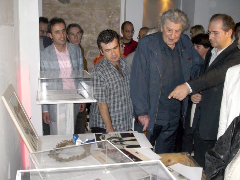 Ζάτουνα Γορτυνίας: Ο τόπος που εκτοπίστηκε οικογενειακώς ο Μ. Θεοδωράκης (video)