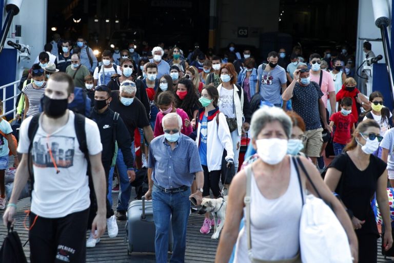 Ένας αλγόριθμος βοήθησε στην επιβράδυνση της εξάπλωσης της COVID-19 στην Ελλάδα