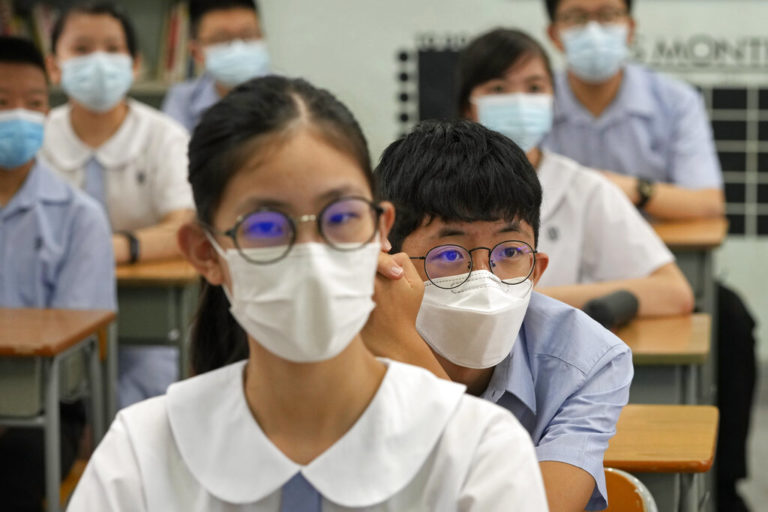 Νέα παγκόσμια μελέτη: Η χρήση μάσκας μειώνει κατά 11,9 % τη συμπτωματική νόσο από Covid 19
