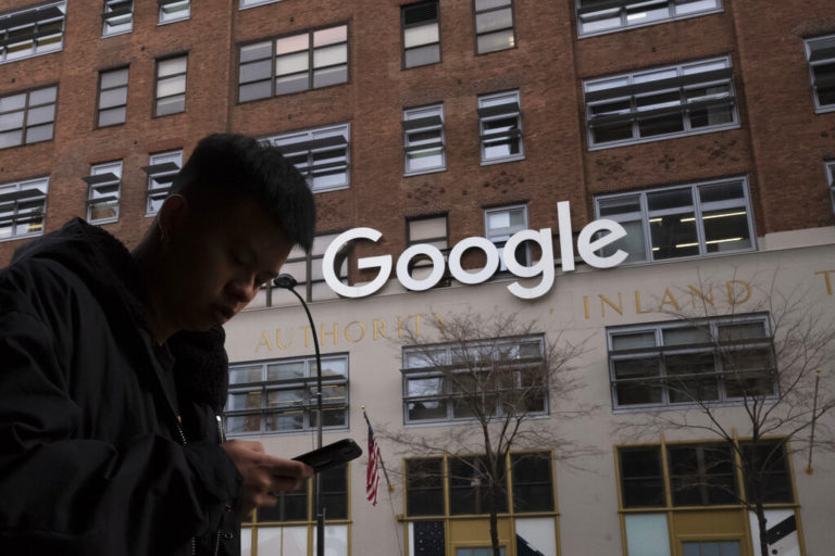Κορονοϊός: Η Google μεταθέτει για τον Ιανουάριο του 2022 την επιστροφή των εργαζομένων της στο γραφείο