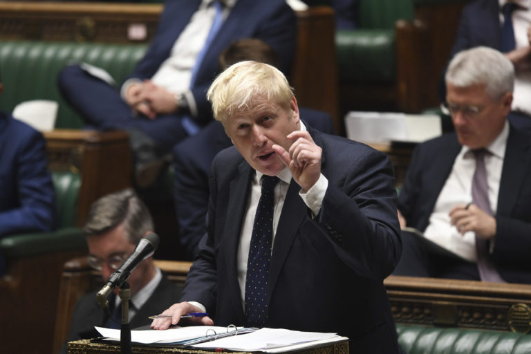 Βρετανία: Στο Κοινοβούλιο ο Τζόνσον την Τρίτη για τα επόμενα βήματα αντιμετώπισης της Covid-19