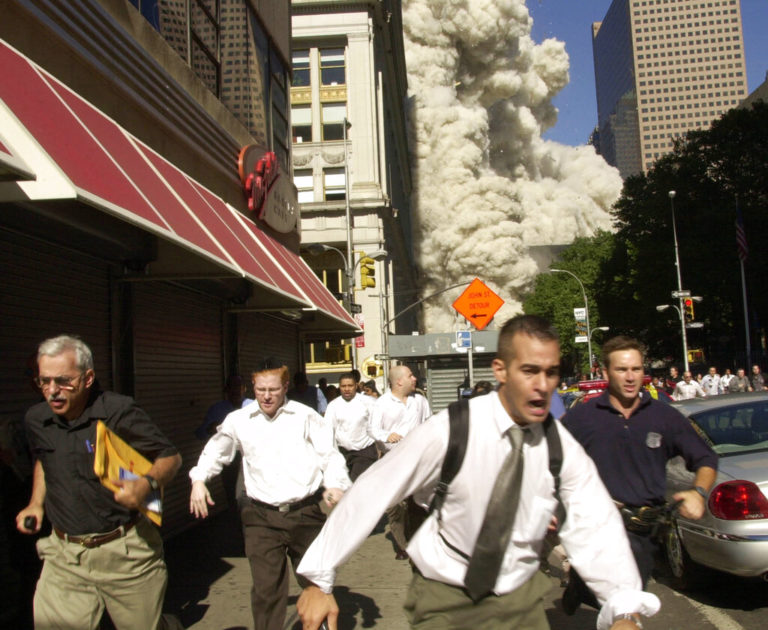 Τι μας δίδαξε η 11η Σεπτεμβρίου για το συλλογικό τραύμα (long read)