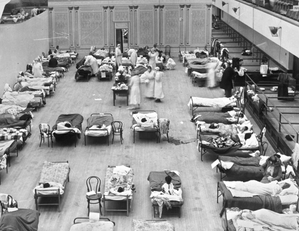 Η πανδημία του κορονοϊού έχει πλέον σκοτώσει τόσους ανθρώπους στις ΗΠΑ όσους και η ισπανική γρίπη του 1918