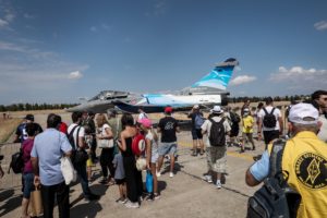 Εντυπωσιακές εικόνες από το Athens Flying Week