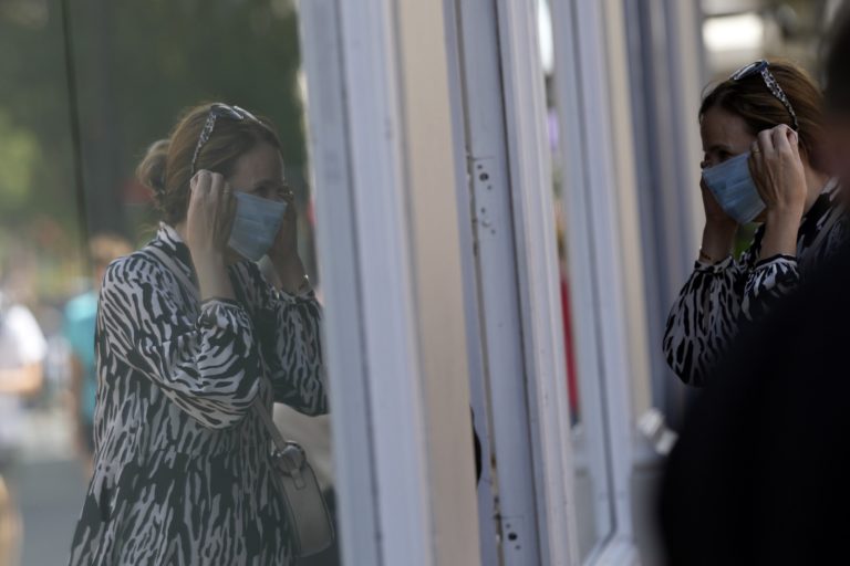 Βρετανία: Βαρύς απολογισμός με 51.281 θανάτους από Covid-19 σε έξι μήνες