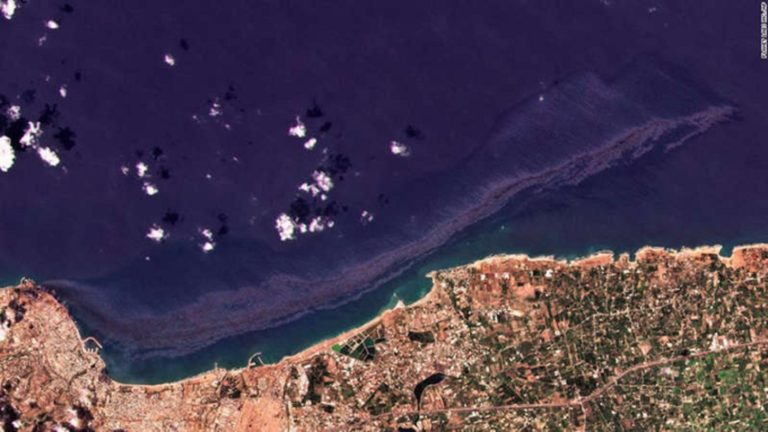 Πετρελαιοκηλίδα στα ανοικτά της Κύπρου – Μόλυνση στη Μεσόγειο από διαρροή στη Συρία
