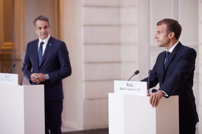 Υποναύαρχος ε.α ΠΝ μιλά στο Πρώτο για την ελληνογαλλική συμμαχία: Η Γαλλία προσπαθεί να παίξει έναν παγκόσμιο ρόλο-Είναι μια συμφωνία πασπαρτού (audio)