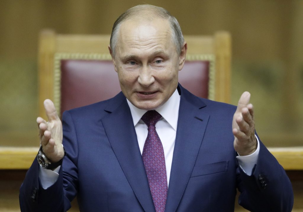 Ο Πούτιν μίλησε για τον διάδοχο, τη μοίρα του δολαρίου και το κρυπτονόμισμα