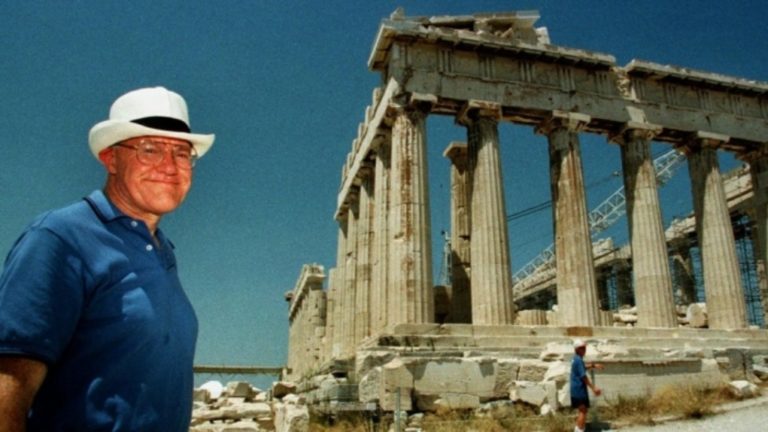 Η Ελλάδα τιμά τον μεγάλο Βρετανό Φιλέλληνα William St Clair