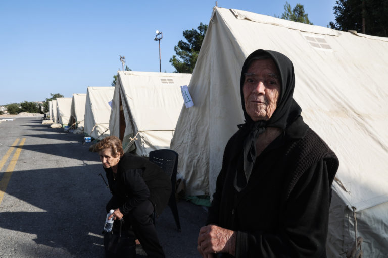 Στους σεισμόπληκτους του Ηρακλείου τα είδη που συγκεντρώθηκαν στην εκδήλωση του Κυττάρου Χαλέπας και του Δήμου Χανίων