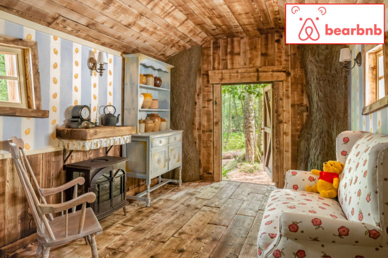 “Bearbnb”: Διαμονή στο σπίτι του… Winnie the Pooh προσφέρουν μαζί οι Airbnb και Disney 