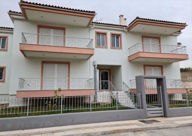 ΟΑΕΔ: Ολοκληρώνεται σήμερα η παράδοση των εργατικών κατοικιών στην Ελευσίνα