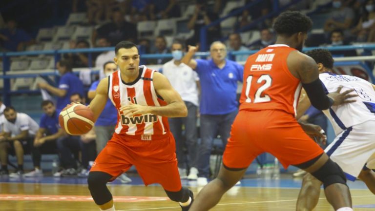 Σίφουνας ο Ολυμπιακός προκρίθηκε στα προημιτελικά, κερδίζοντας τον Ηρακλή 55-90 (highlights)