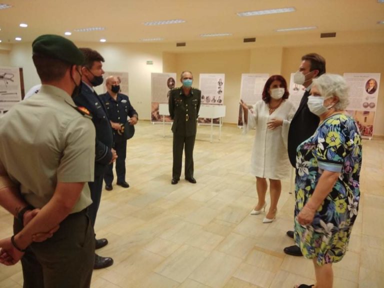 Εκθεση του Πολεμικού Μουσείου φιλοξενεί το Λαογραφικό Μουσείο Λάρισας