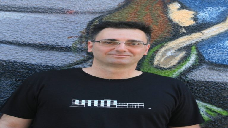 Μενέλαος Χαραλαμπίδης: «Η γνώση έχει αξία μόνο άμα τη μοιραζόμαστε»
