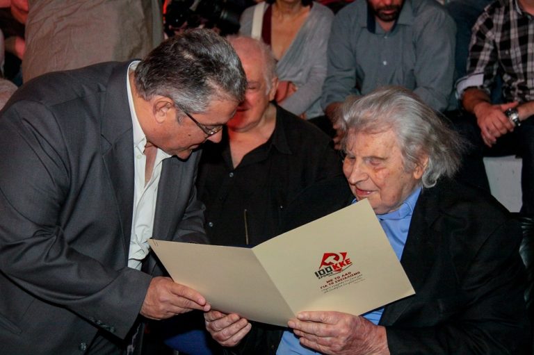 Ημιμαραθώνιος Αθήνας: Στη μνήμη του Μίκη Θεοδωράκη!