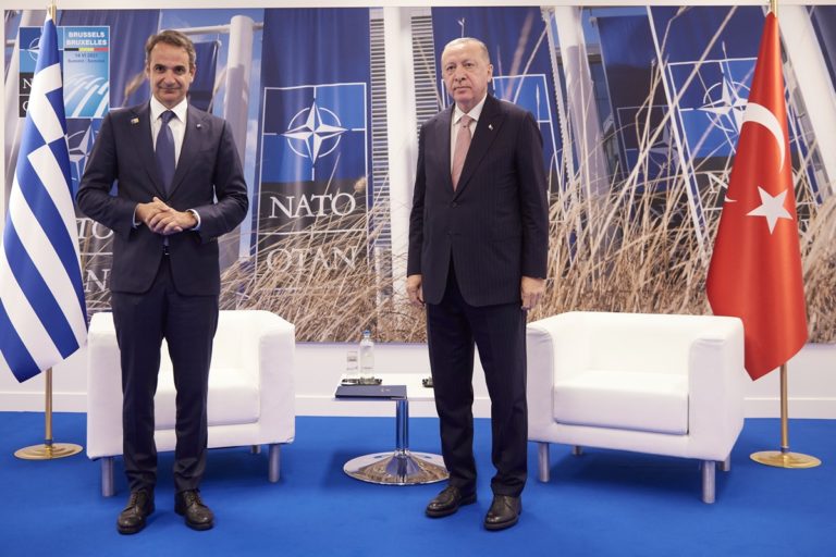 Αντίστροφη μέτρηση για το τετ α τετ Μητσοτάκη – Ερντογάν: Η ατζέντα, τα μηνύματα, οι προσδοκίες