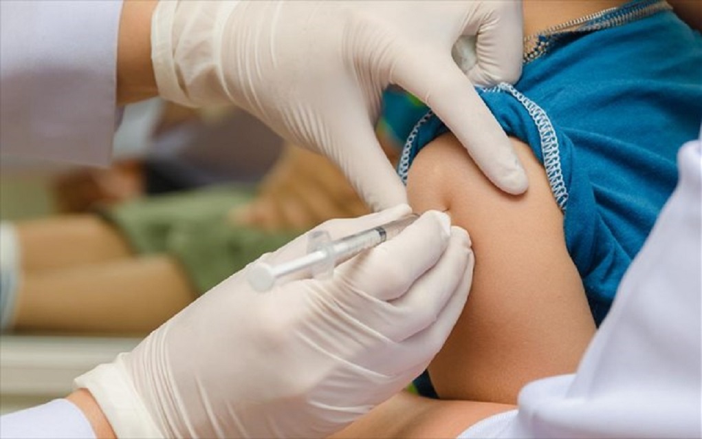 Ν. Καπραβέλος: Το κύριο όπλο μας είναι το εμβόλιο – Το 90% στις ΜΕΘ είναι ανεμβολίαστοι (video)