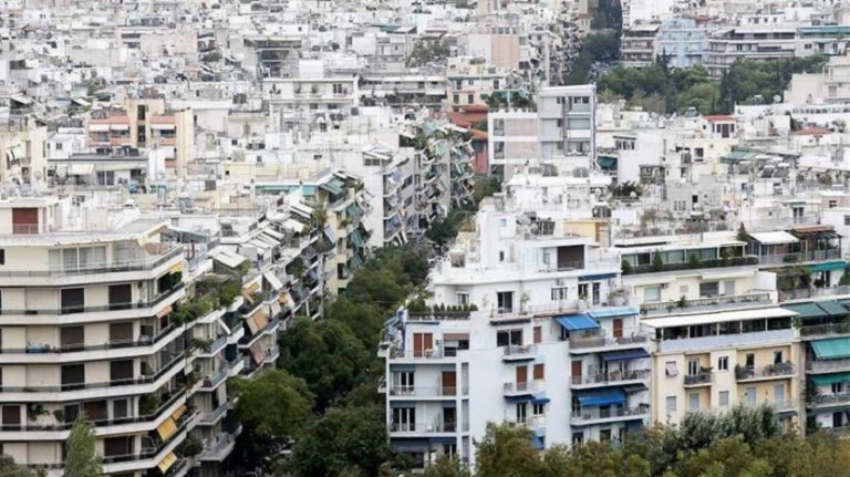 ΕΝΦΙΑ: 6 στους 10 Έλληνες έχουν ακίνητα έως 60.000 ευρώ – 14.830 έχουν ακίνητα αξίας πάνω από 1 εκατ. ευρώ