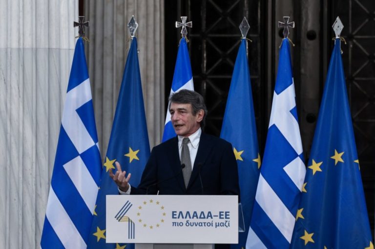 Ν. Σασόλι: Ο Μίκης Θεοδωράκης θα λείψει πολύ πέρα από τα σύνορα της Ελλάδας