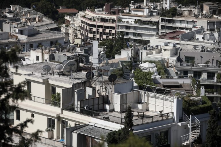 Τις επόμενες ημέρες η ψήφιση της ρύθμισης για την κατάργηση του φόρου γονικής παροχής – Παραδείγματα