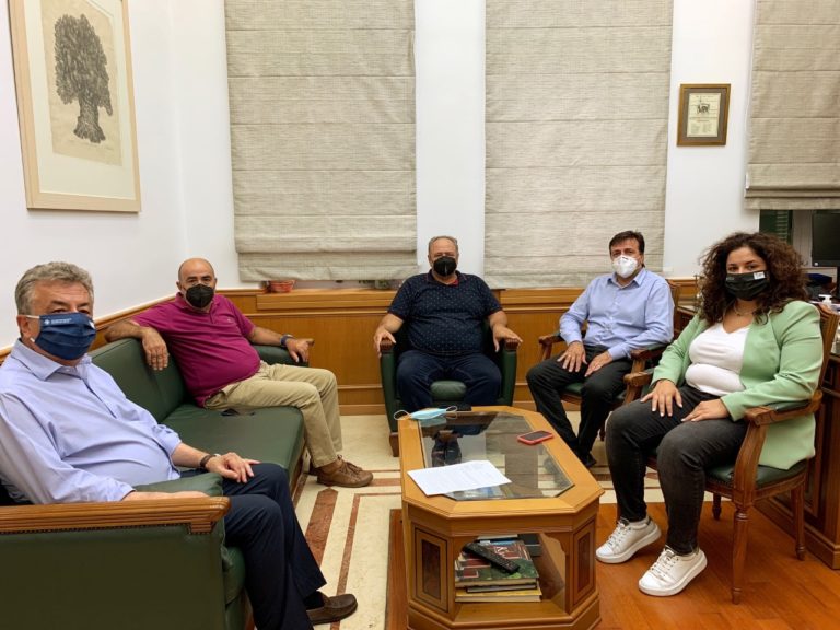 Κρήτη: Παρατείνονται οι συμβάσεις για την μεταφορά των μαθητών των σχολείων