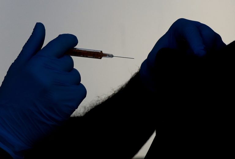 Μ. Θεμιστοκλέους: 120.000 πολίτες έχουν εμβολιαστεί με την τρίτη δόση