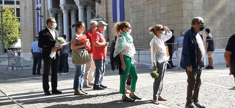 Φόρος τιμής στον Μεγάλο Έλληνα Μίκη Θεοδωράκη από τον Δήμαρχο Καλαμάτας Θ. Βασιλόπουλο