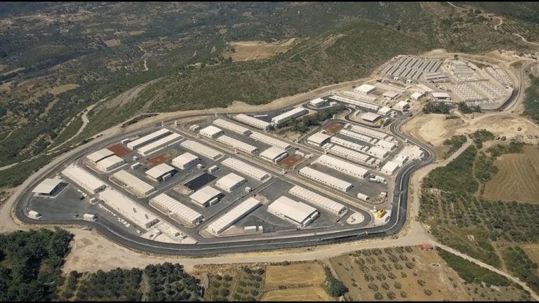 Στην Σάμο ο πρωθυπουργός για τo κλείσιμο του ΚΥΤ στο Βαθύ