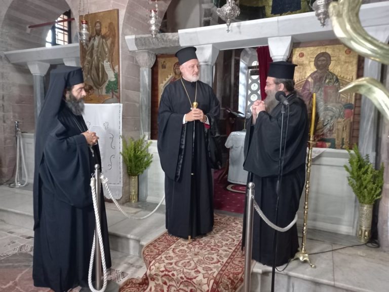Χίος: Σε Νέα Μονή και Ανάβατο ο Αρχιεπίσκοπος Αμερικής Ελπιδοφόρος