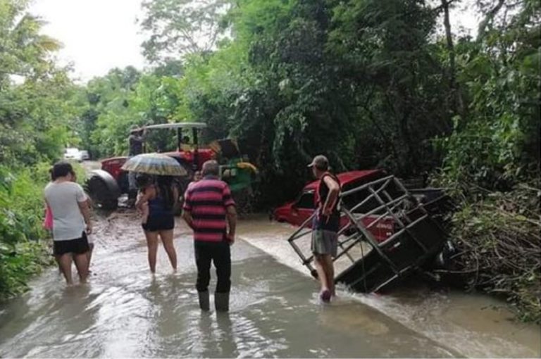 Σαλβαδόρ: Τουλάχιστον πέντε νεκροί εξαιτίας σφοδρών βροχοπτώσεων