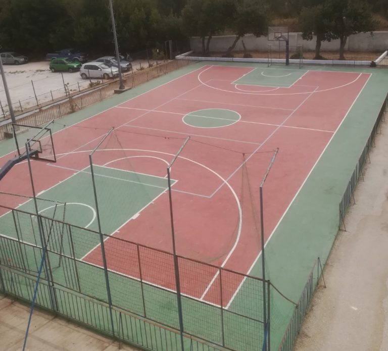 H Ένωση «Μαζί για το Παιδί» και η bwin ανακατασκεύασαν σχολικό γήπεδο