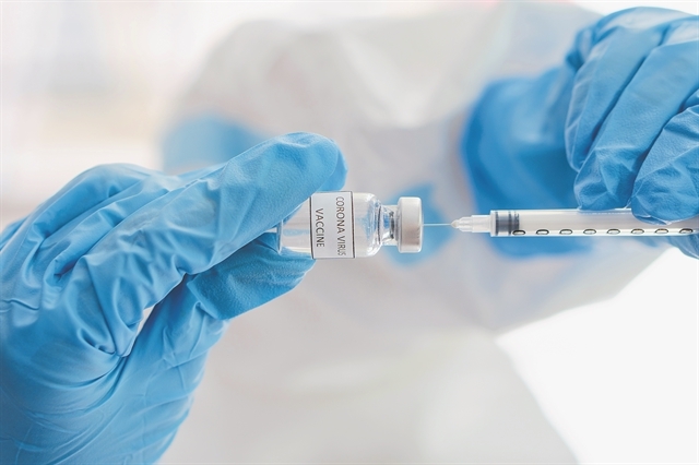 Μανωλόπουλος για κορονοϊό: Θα χρειαστεί να ενισχυθεί η ανοσία – Ποια εμβόλια έχουν πλεονέκτημα