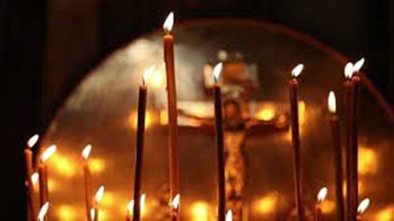 Σιντική: Άρπαξε σταυρό αξίας 200 ευρώ από εκκλησία