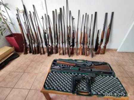 Χανιά: Ολοκληρώθηκε η πραγματογνωμοσύνη των 30 όπλων που βρέθηκαν σε αποθήκη