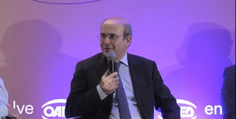 Χατζηδάκης: Η ιδιοκτησία προστατεύεται από το Σύνταγμα, δεν υπάρχουν αριστερά και δεξιά δικαιώματα