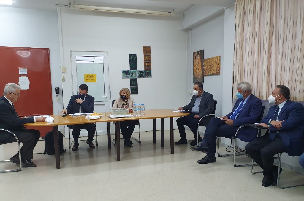Μ. Γκάγκα: Επίσκεψη στα νοσοκομεία Αλεξανδρούπολης και Διδυμότειχου