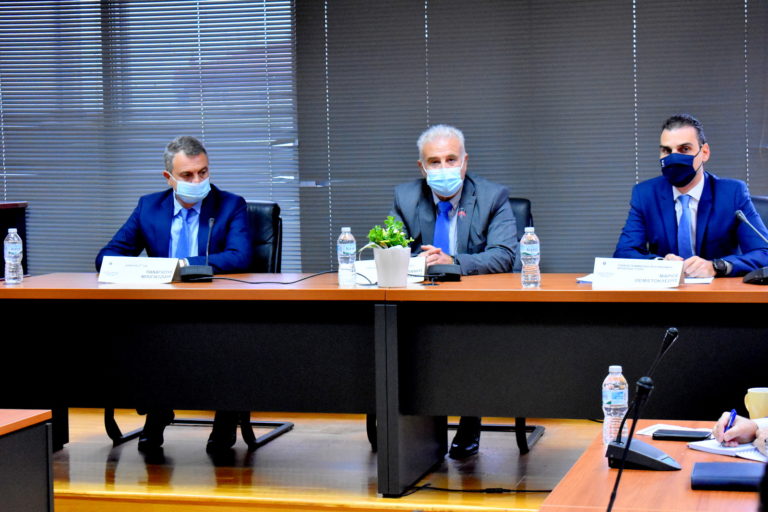 Μ. Θεμιστοκλέους: “Στόχος η αύξηση του ποσοστού εμβολιασμού στις ακριτικές περιοχές” (βίντεο)