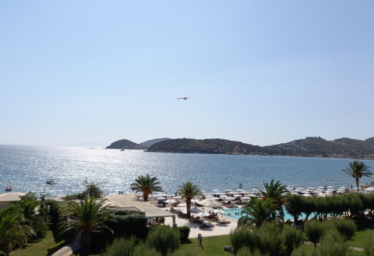 Εύσημα στην Ελλάδα για την πορεία του τουρισμού από το WTTC – Από τους πιο ασφαλείς προορισμούς