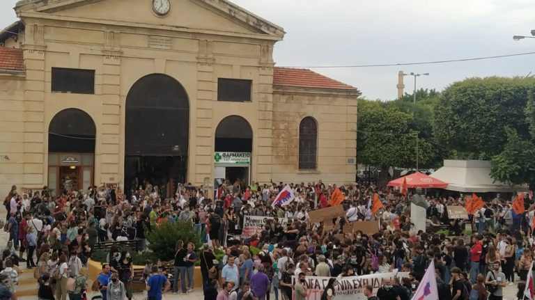 Χανιά: Μαζικό εκπαιδευτικό συλλαλητήριο ενάντια στην αξιολόγηση (video – photo – audio)